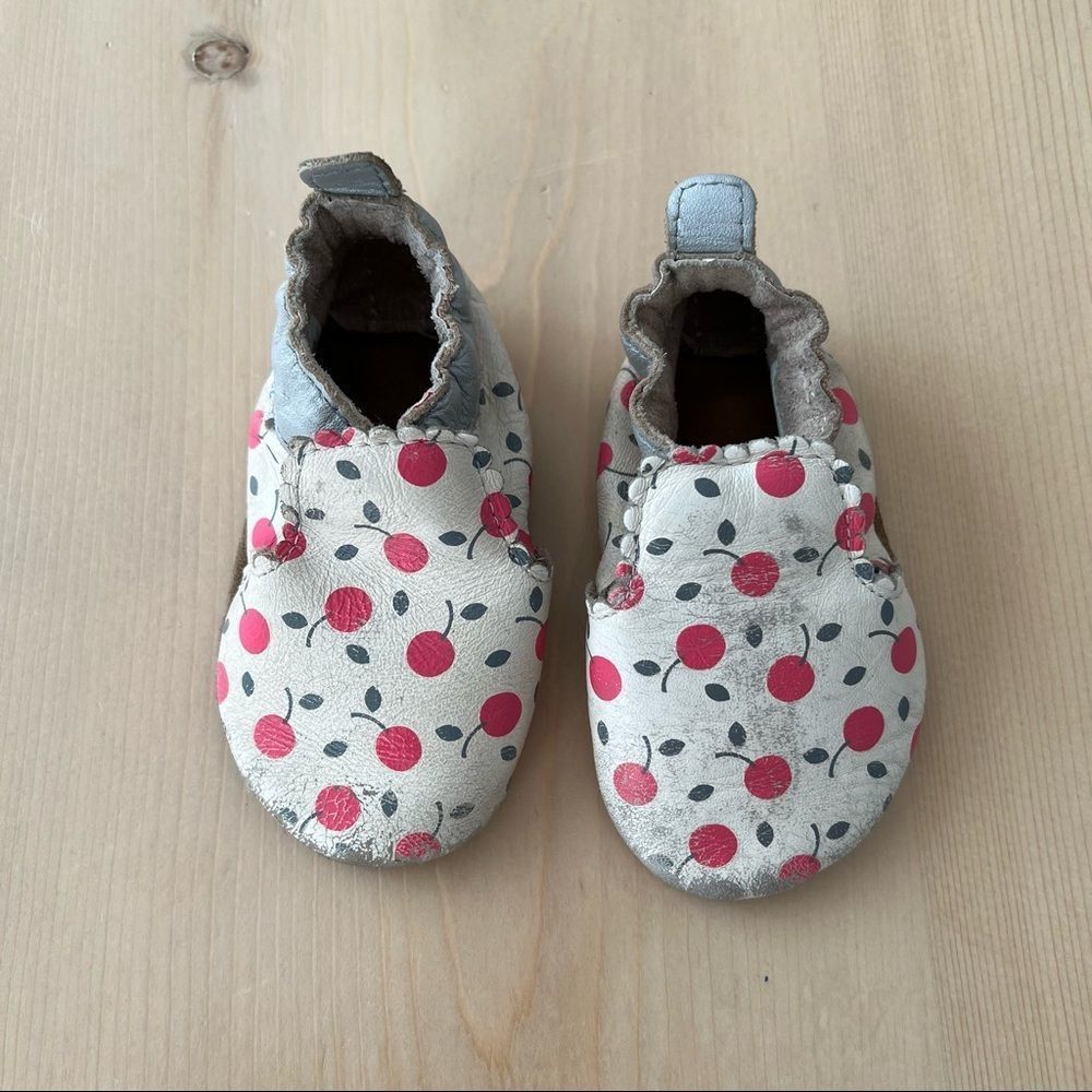 Robeez Baby Girl 0-6 Month Leather Moccasin Shoes Cream Pink
